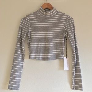 Sz S Gray&white striped mock neck long sleeve crop